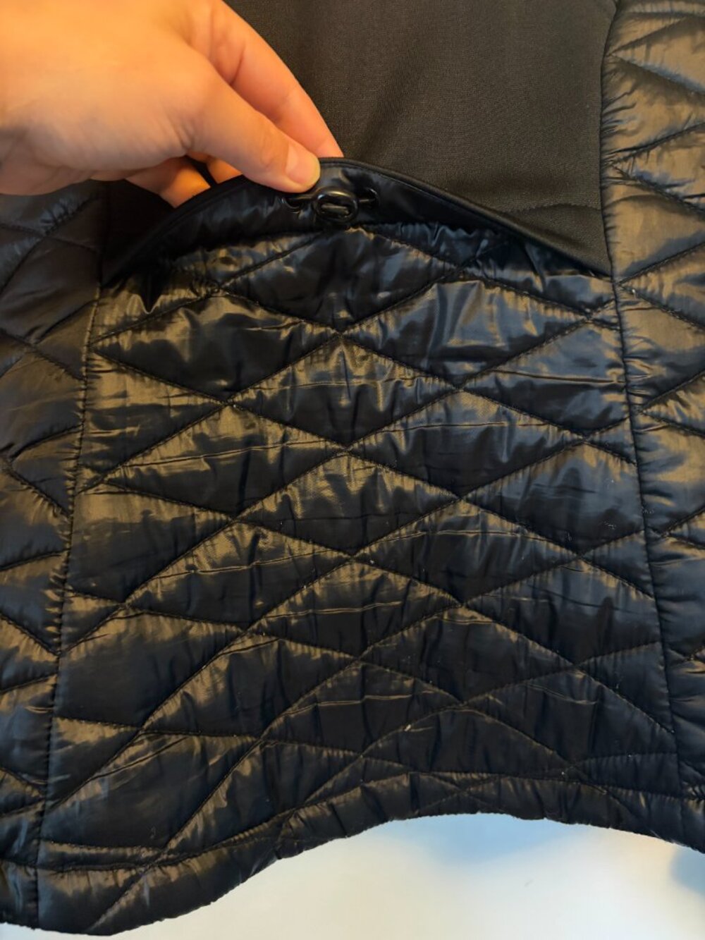 GUESS Packable Puffer Jacket - Picture 6 of 6